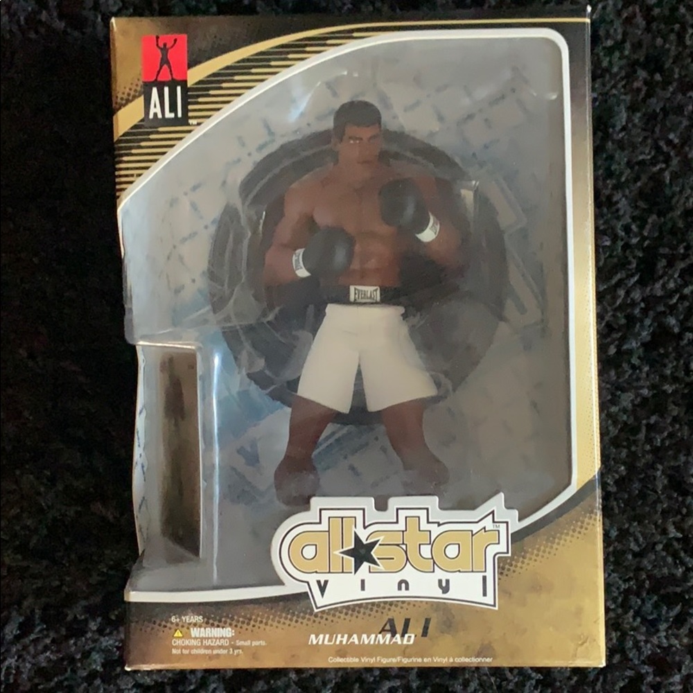 Muhammad Ali Allstar figurine